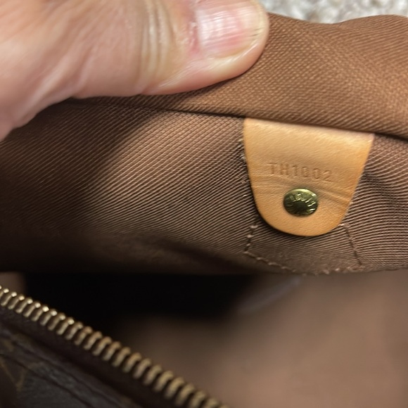 Speedy 35 LOUIS VUITTON - Picture 8 of 8